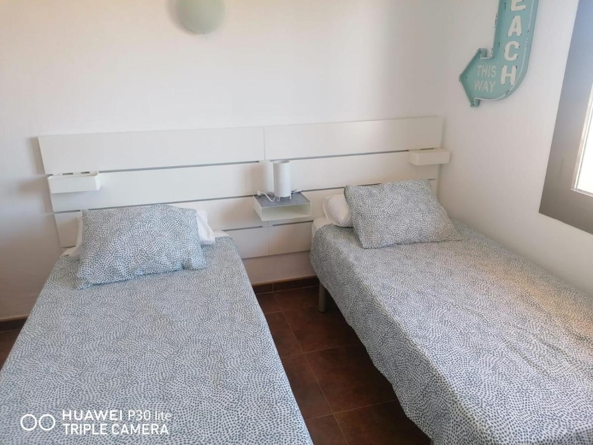 Riells Playa Apartment L' Escala Bagian luar foto